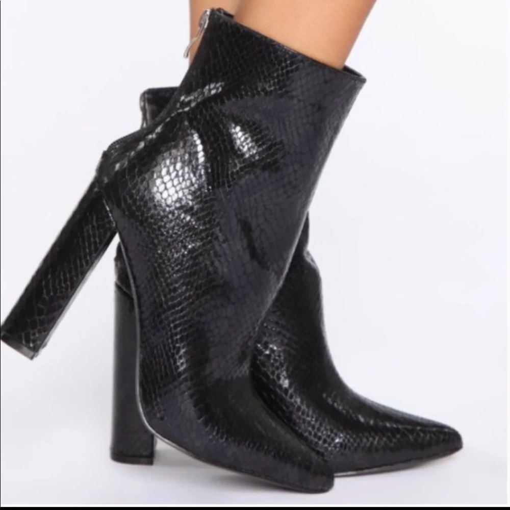 Fashion nova snakeskin boots